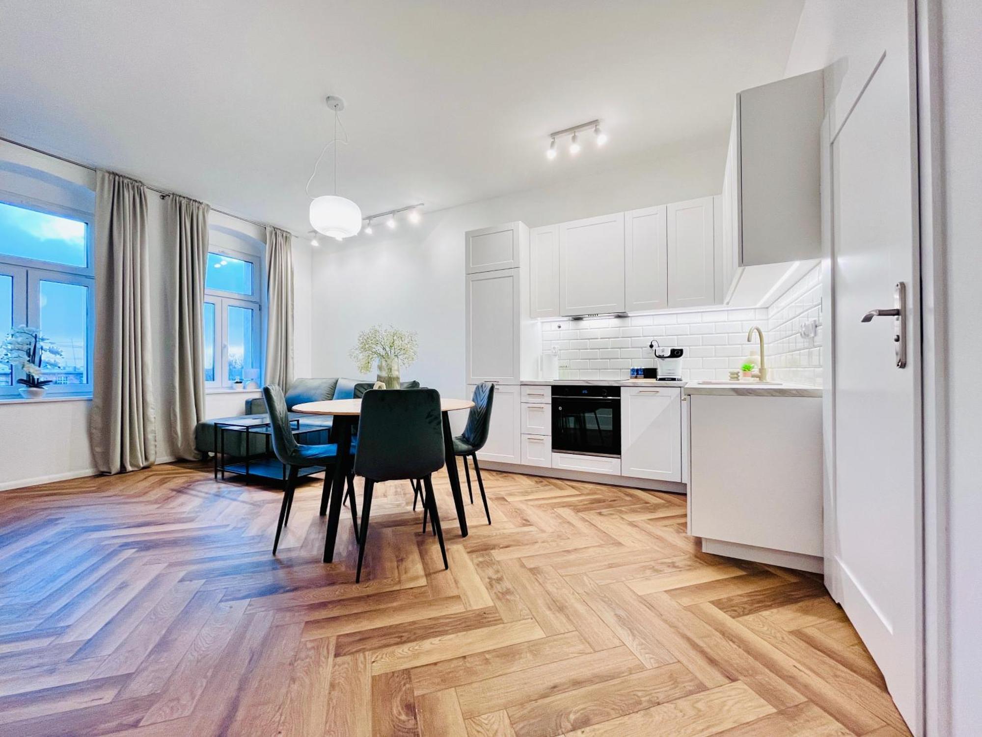 Apartamenty Kamienica Centrum - 1 Maja Lubiń Kültér fotó